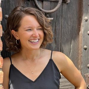 Meet your Posher, Margo